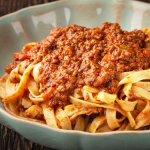 tagliatelle alla bolognese